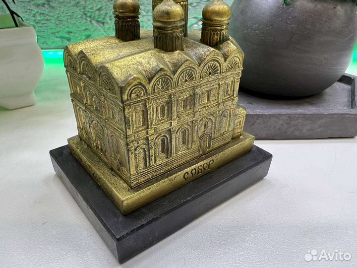 П.6030 Бронзовая скульптура Архангельский Собор