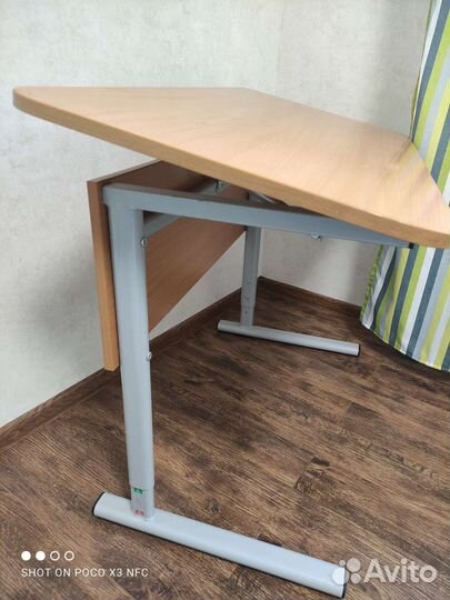 Стол парта для школьника