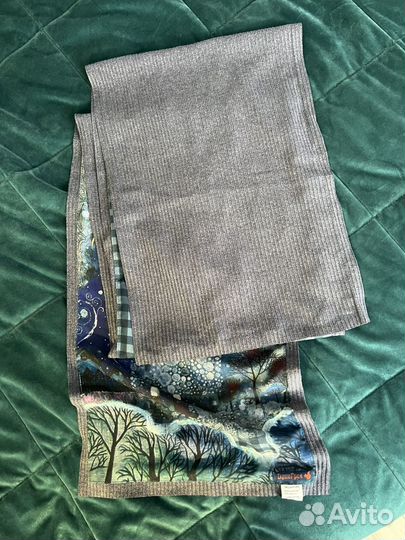 Стильный шарф бренда душу грея