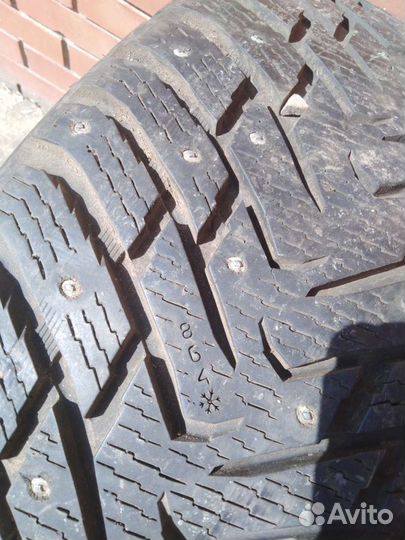Nokian Tyres Hakkapeliitta 8 SUV 285/60 R18