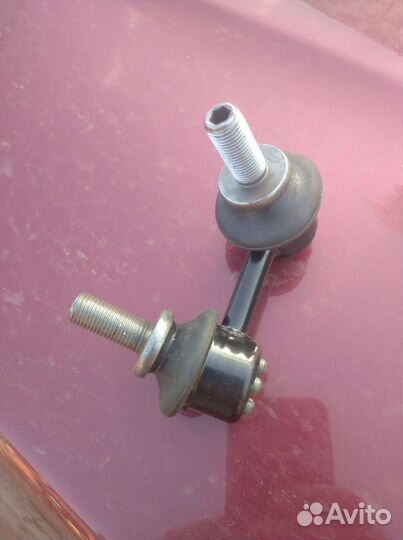 Стойка стабилизатора передняя Ниссан Пандфайндр