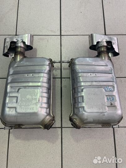 Задние банки(глушитель) Mercedes-Benz SLK 250 R172