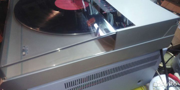Проигрыватель винила technics. SL-DL5