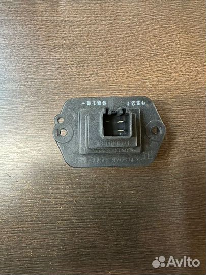 Резистор печки Mazda 6 GH 1.8 2011