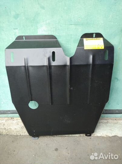 Защита двигателя Mitsubishi Outlander 1 2003-2006