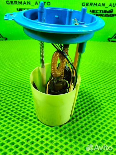 Бензонасос топливный насос Skoda Octavia A5 1.8