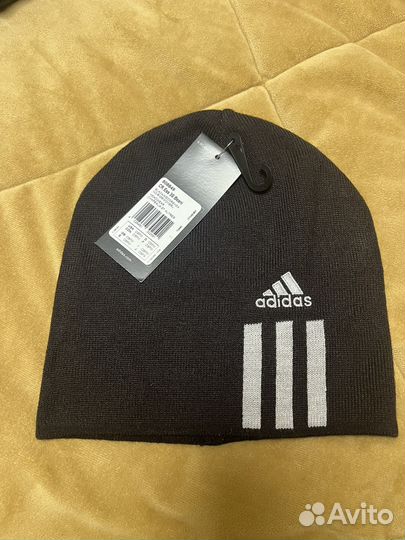 Шапка adidas оригинал
