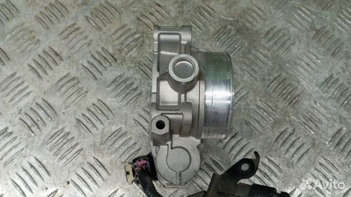 Дроссельная заслонка Cadillac Cts