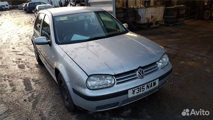 Разбор на запчасти Volkswagen Golf 4 1997-2005
