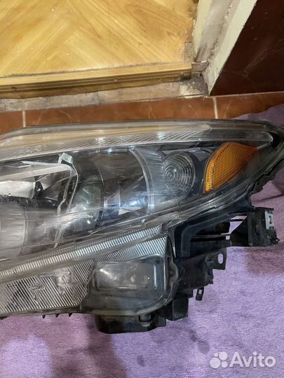 Фара левая передняя на Ниссан Мурано 2013 года