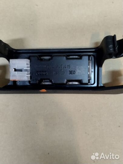 80A947415C плафон подсветки левый