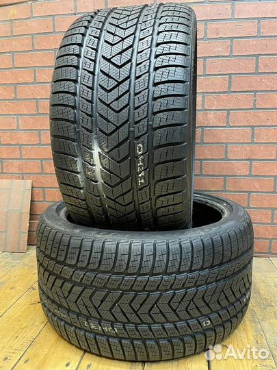 Pirelli Winter Sottozero 3 305/30 R20 103W