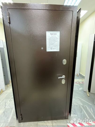 Дверь входная