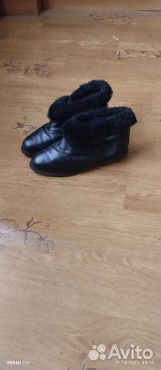 Ботинки 38