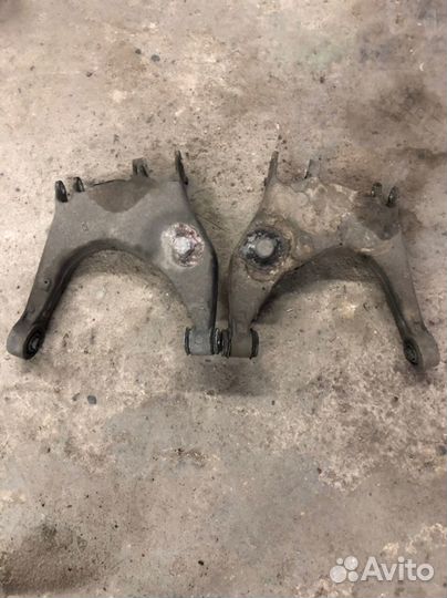 Audi a8d2 a8 d2 Зад.рычаг