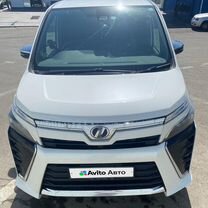 Toyota Voxy 2.0 CVT, 2018, 144 000 км, с п�робегом, цена 2 670 000 руб.