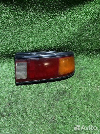 Фонарь задний правый Nissan sanny B13