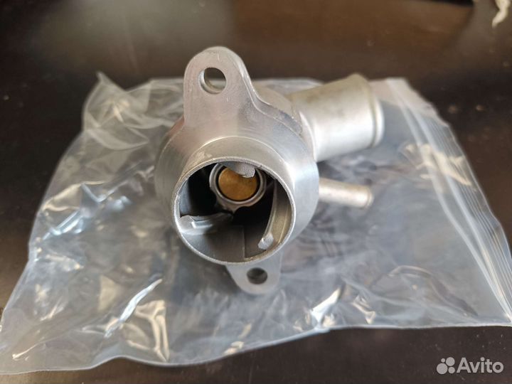 Корпус термостата Chevrolet