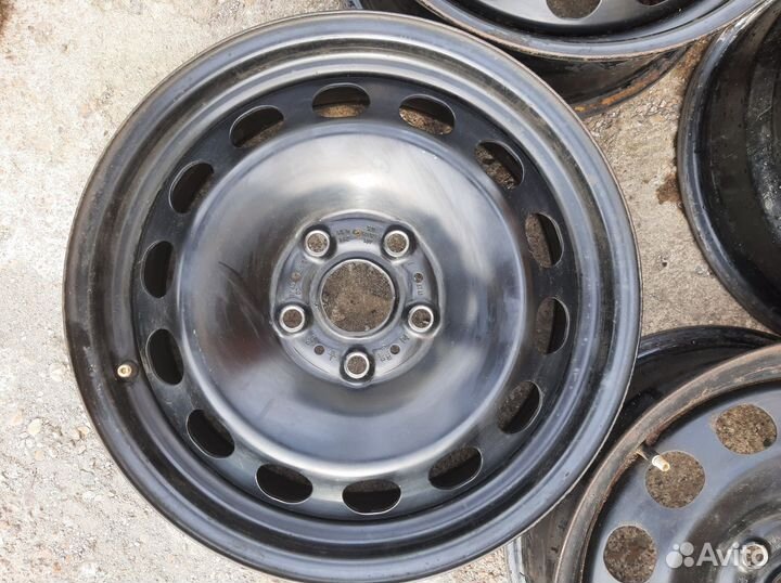 Диски штампы на VAG R16 5x112 и колпаки