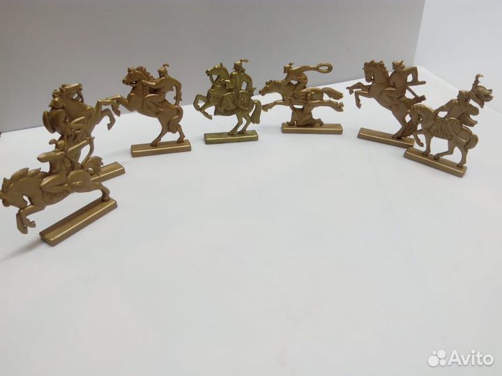 Солдатики, богатыри