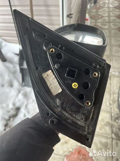 Зеркало правое hyundai solaris 1