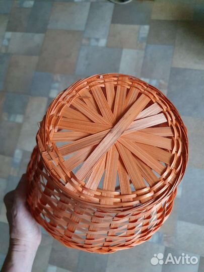 Корзина плетеная, новая