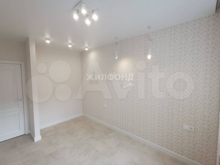 2-к. квартира, 46 м², 8/20 эт.