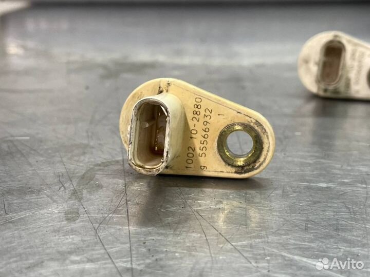 Датчик положения распредвала Opel Corsa