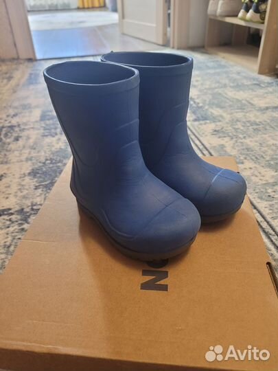 Детские резиновые сапоги 23 размер