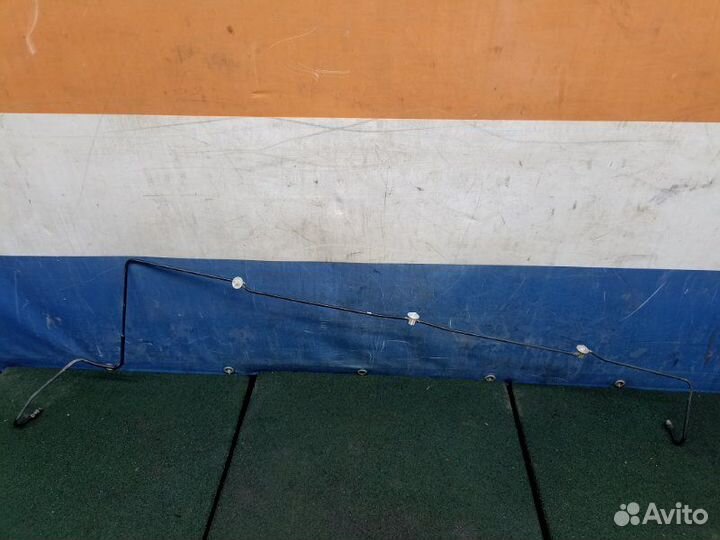 Трубка тормозная задняя левая Audi Q7 4LB 3.0TDI