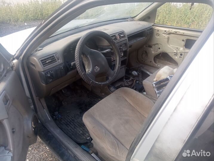 Opel Vectra 1.6 МТ, 1989, 150 000 км