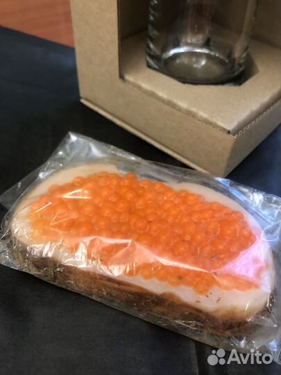 Бокал с блесной, мыло