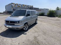 Volkswagen Multivan 2.5 MT, 2003, 600 000 км, с пробегом, цена 1 650 000 руб.