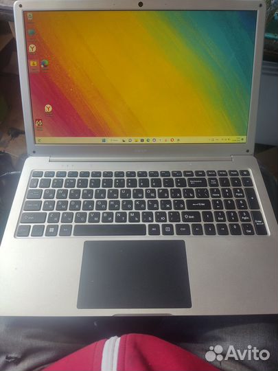 Ноутбук dexp aquilon 15.6