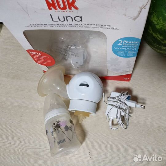 Молокоотсос электрический nuk luna