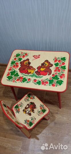 Детский стол и стулчик