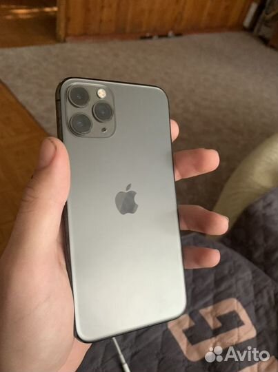 iPhone 11 Pro, 64 ГБ
