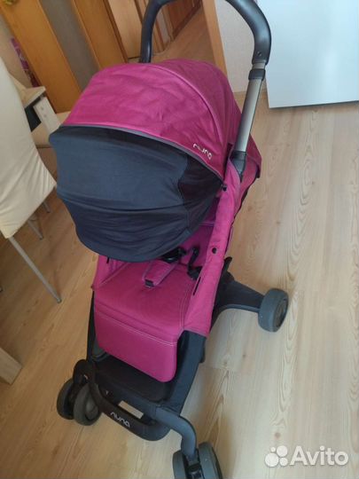 Прогулочная коляска nuna