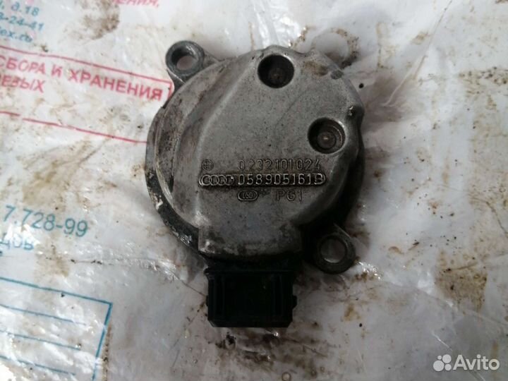 Датчик положения распредвала Volkswagen Passat B5