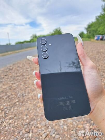 Samsung Galaxy A54, 8/256 ГБ