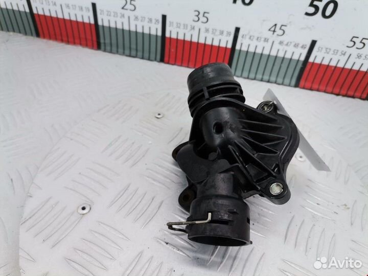 Корпус термостата BMW 3 E46 2001 11517805811