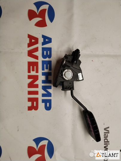 Педаль газа honda clarity