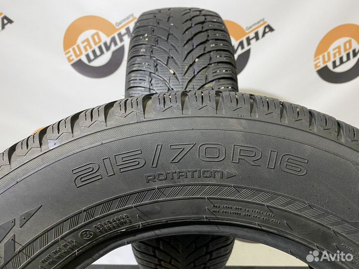 Nokian Tyres WR SUV 4 215/70 R16
