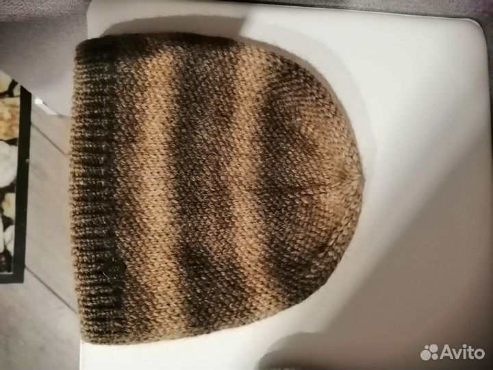 Шапки зимние женские