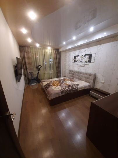 2-к. квартира, 80 м², 2/10 эт.