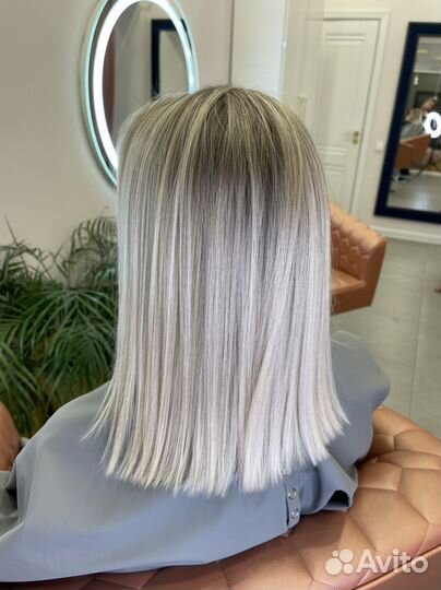 Модель на окрашивание волос