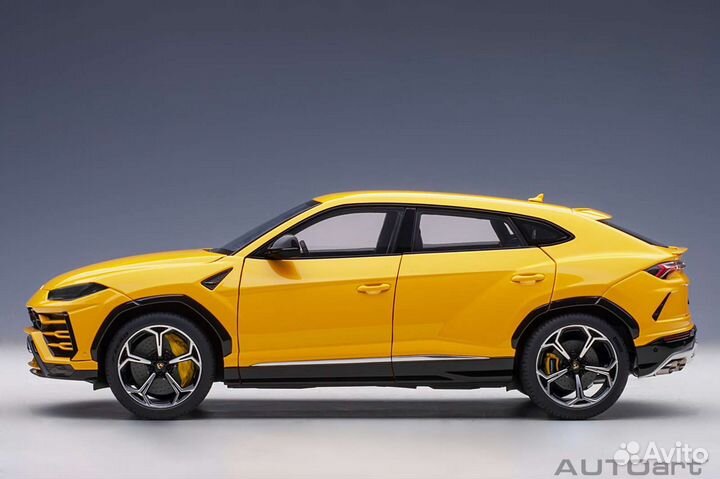 Lamborghini Urus Autoart 1:18