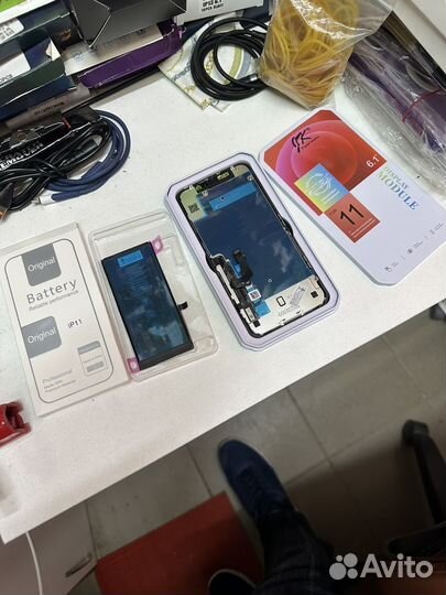 Дисплеи Оригинал для iPhone 11 Гарантия