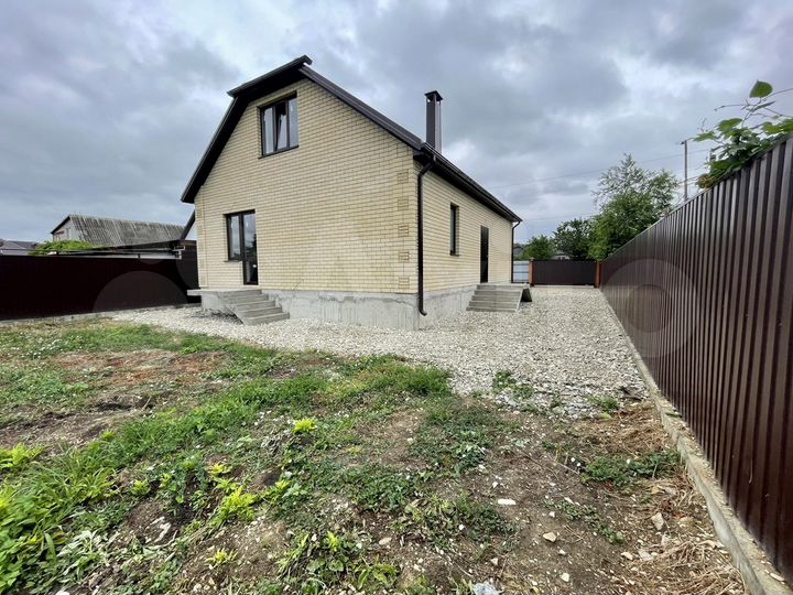 Дом 140 м² на участке 4 сот.