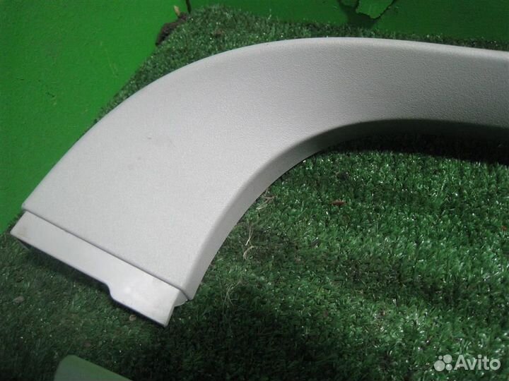 Обшивка крышки багажника Ford Focus 2 (CB4) 2009